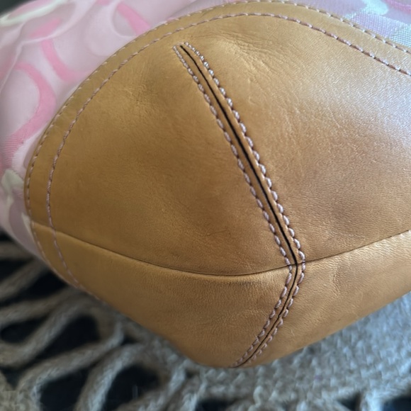 Vintage Coach Y2K Mini Handbag, EUC - Picture 8 of 15